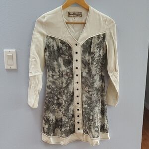 Young Edwardian By Arpeja Cream and Gray Button-Down Coat Dress